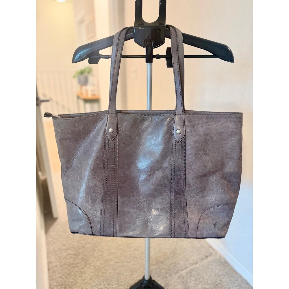 Frye Melissa Leather Traveler Weekender Tote Bag in Carbon Light Gray